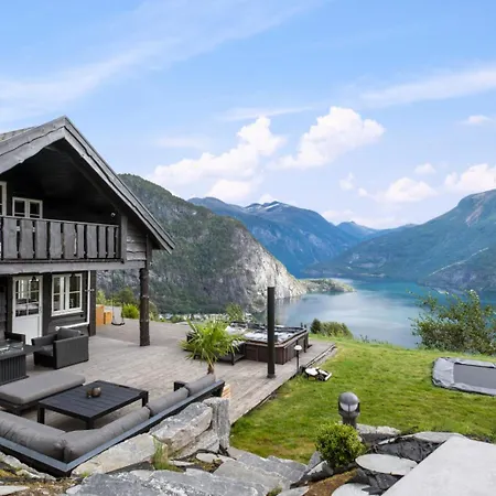 Feriehus Lingasen Panorama!